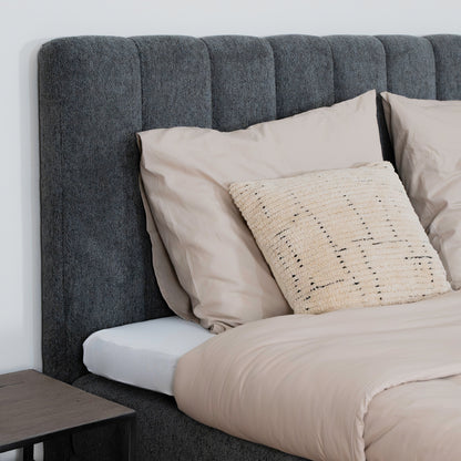 Bed Ella | Stof Grijs | Inclusief Matras & Topper