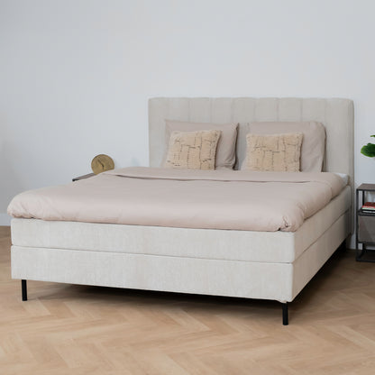Bed Ella | Stof Beige | Inclusief Matras & Topper