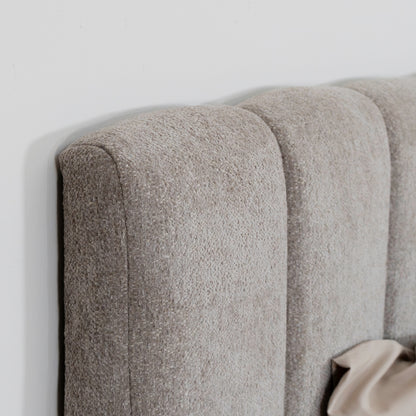 Bed Ella | Stof Taupe | Inclusief Matras & Topper