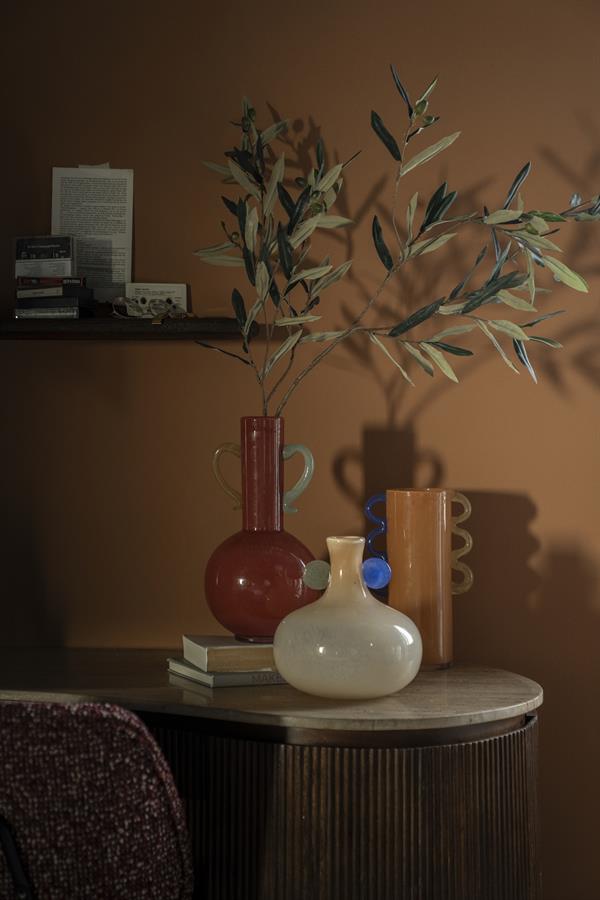 Vaas & Pot Alegre oranje glas in een interieur