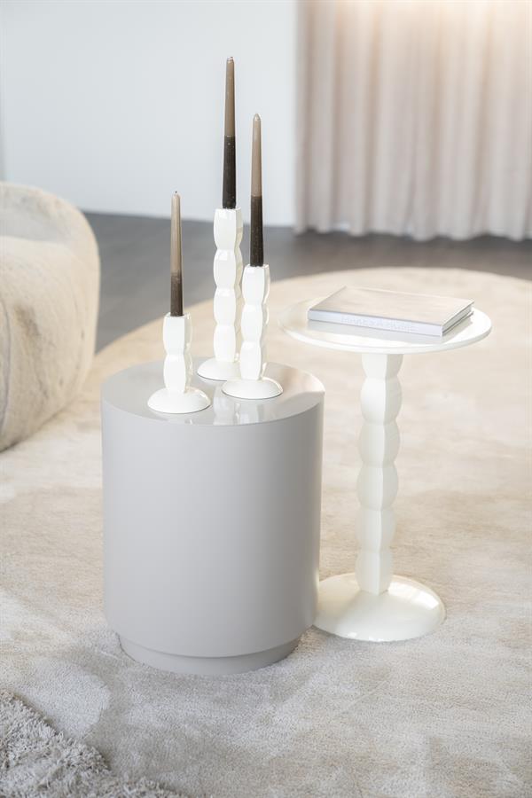 Kaars Prinz beige aluminium in een interieur