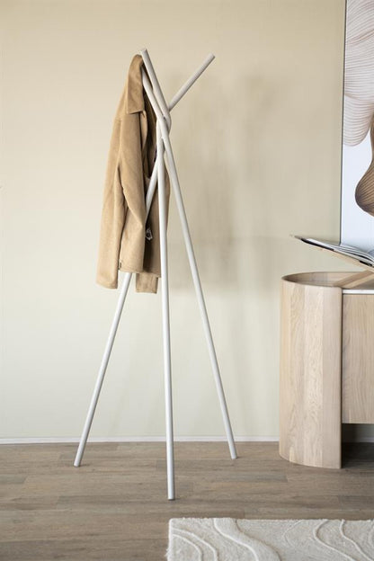 Kapstok Matto beige ijzer in een interieur