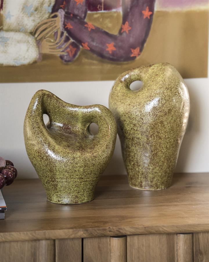 Vaas Mendi in een interieur