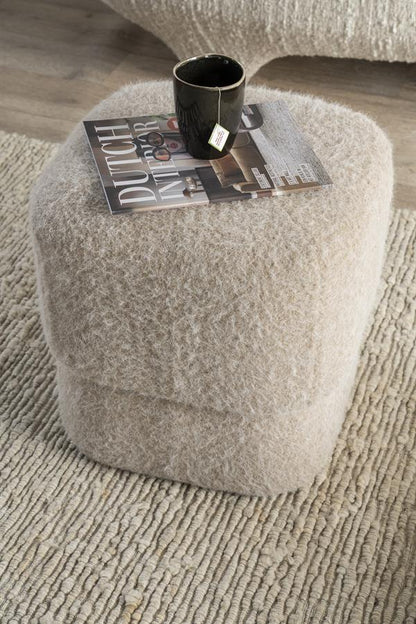 Poef Kelso | Taupe Polyester — Algemene Sfeerfoto