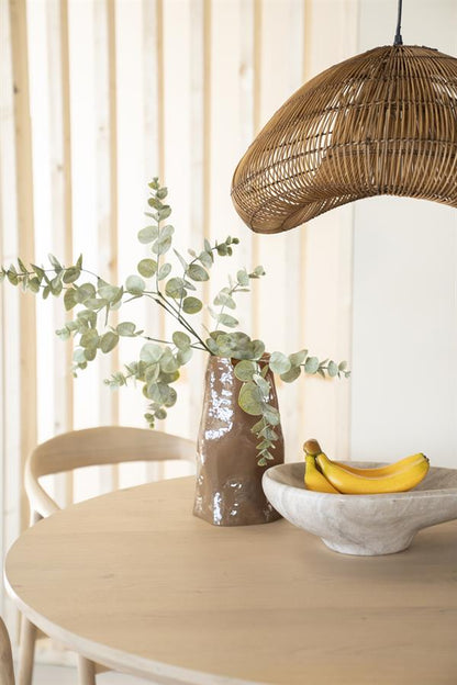 Hanglamp Lunar bruin metaal, detail van het materiaal