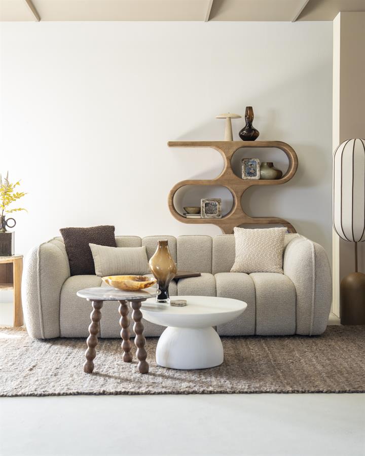 Kast Cabinet Esu naturel mangohout in een interieur