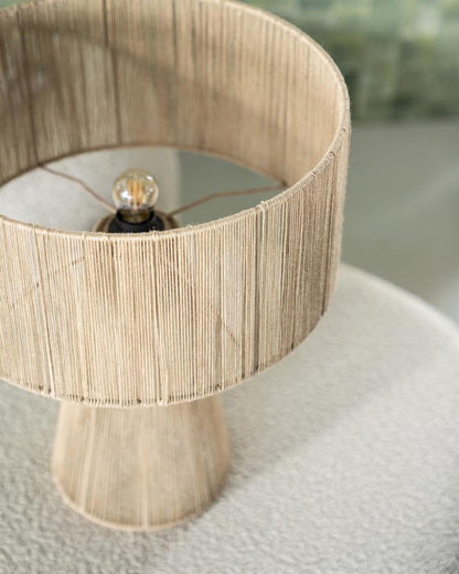 Tafellamp Oshu naturel jute, detail van het materiaal