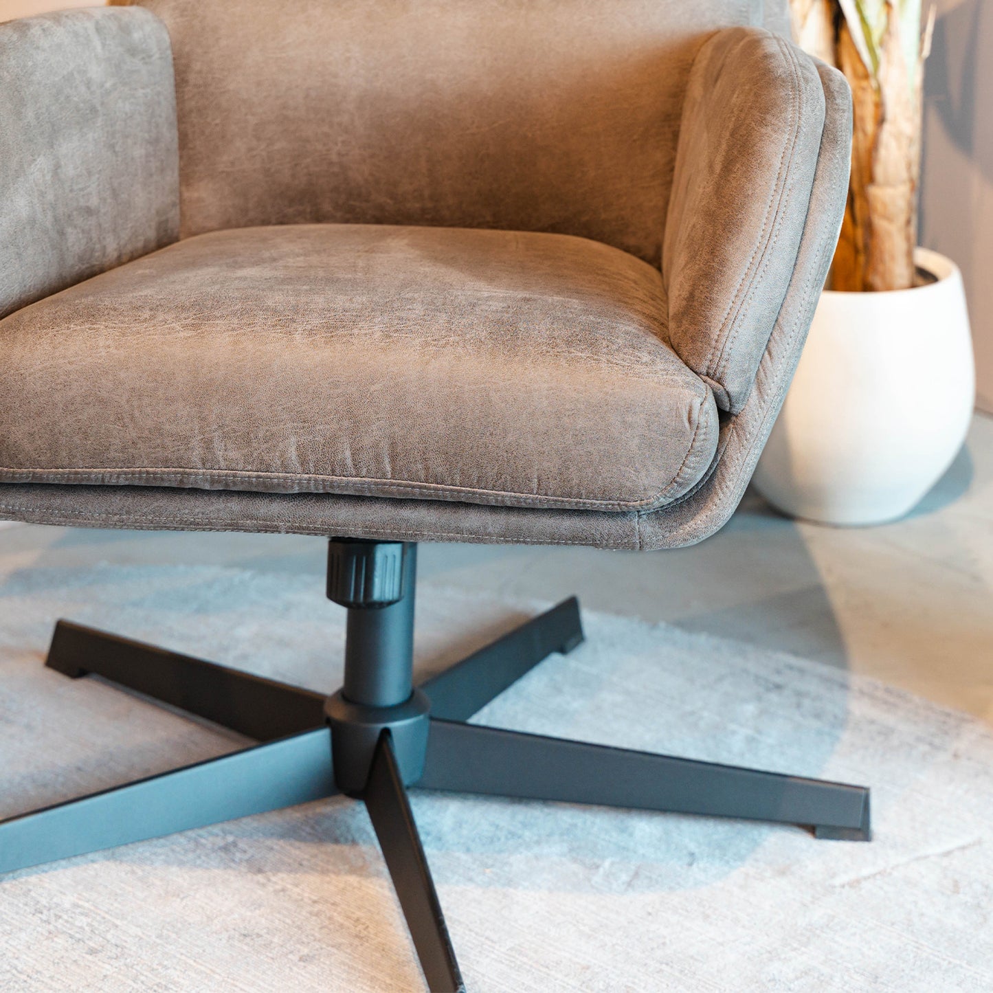 Draaifauteuil Moss | Taupe Micro Suède