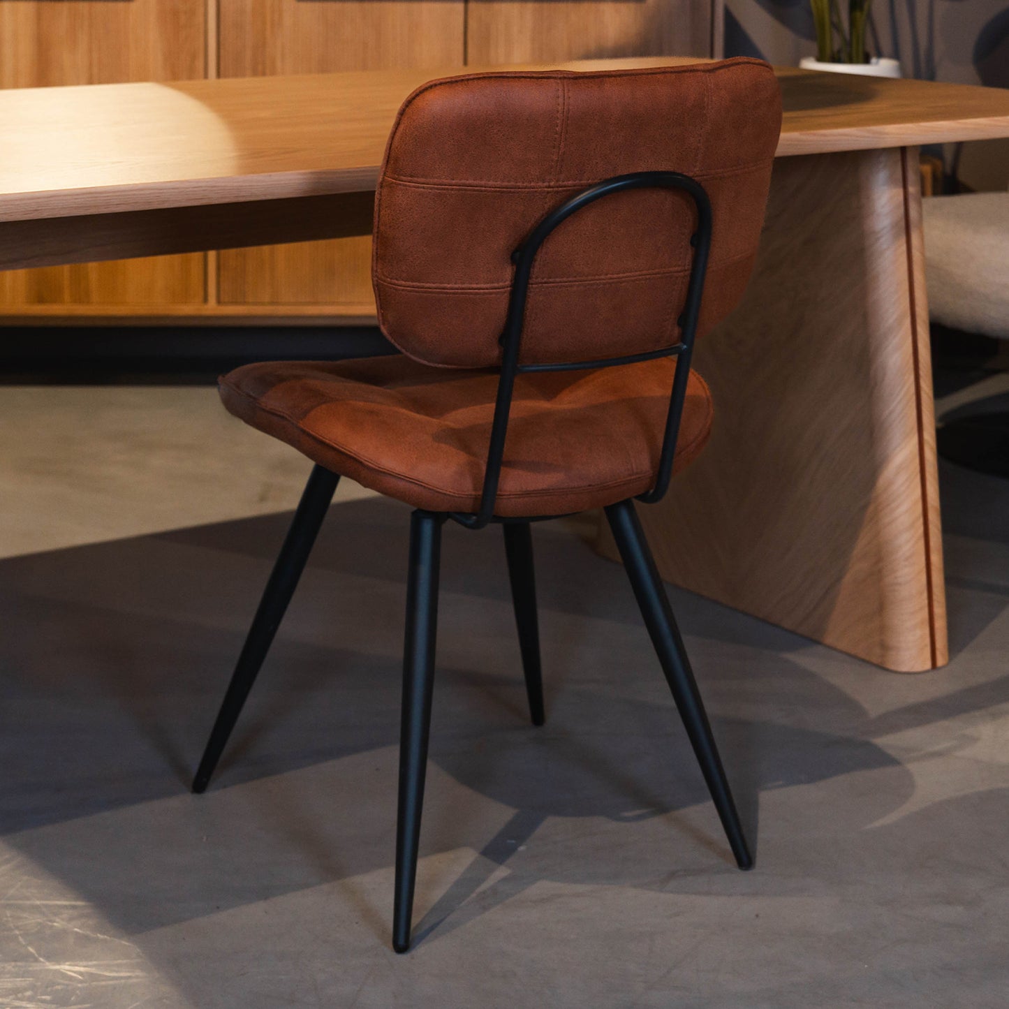 Eetkamerstoel Gus | Cognac Microvezel