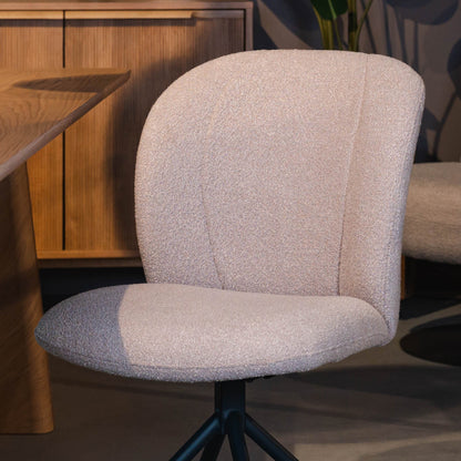 Eetkamerstoel Kimo | Naturel Bouclé | Zwart Onderstel