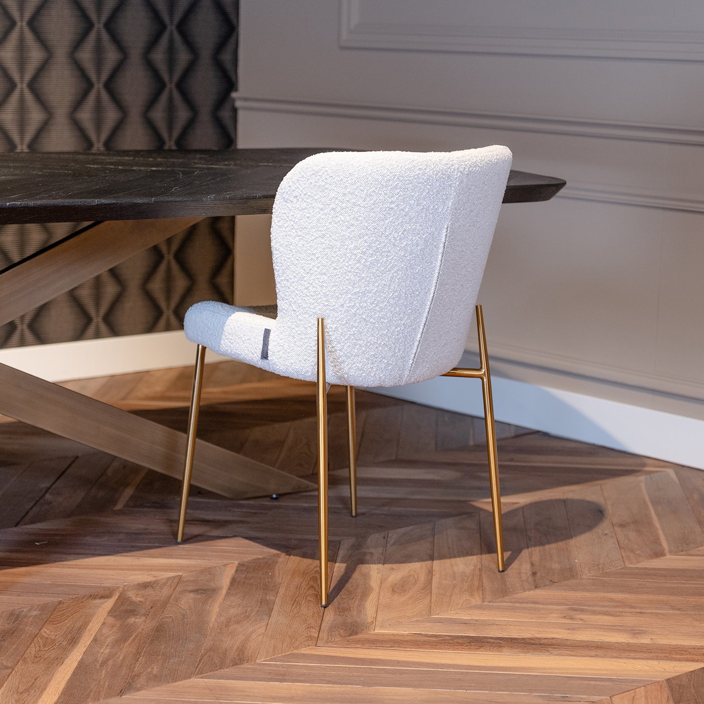 Eetkamerstoel Odessa | Wit Bouclé | Brandvertragend