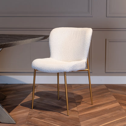 Eetkamerstoel Odessa | Wit Bouclé | Brandvertragend