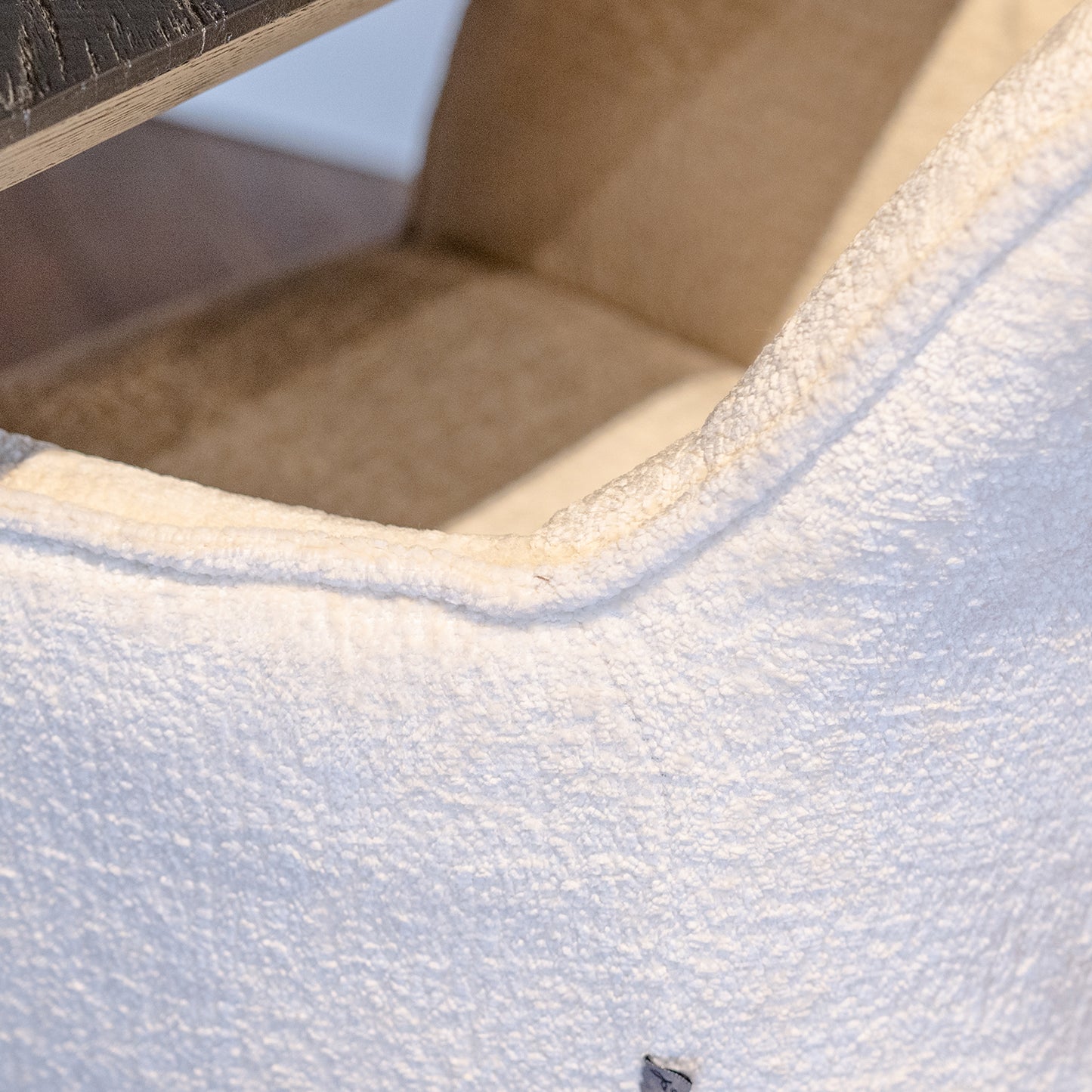 Eetkamerstoel Aline | White Chenille | Brandvertragend