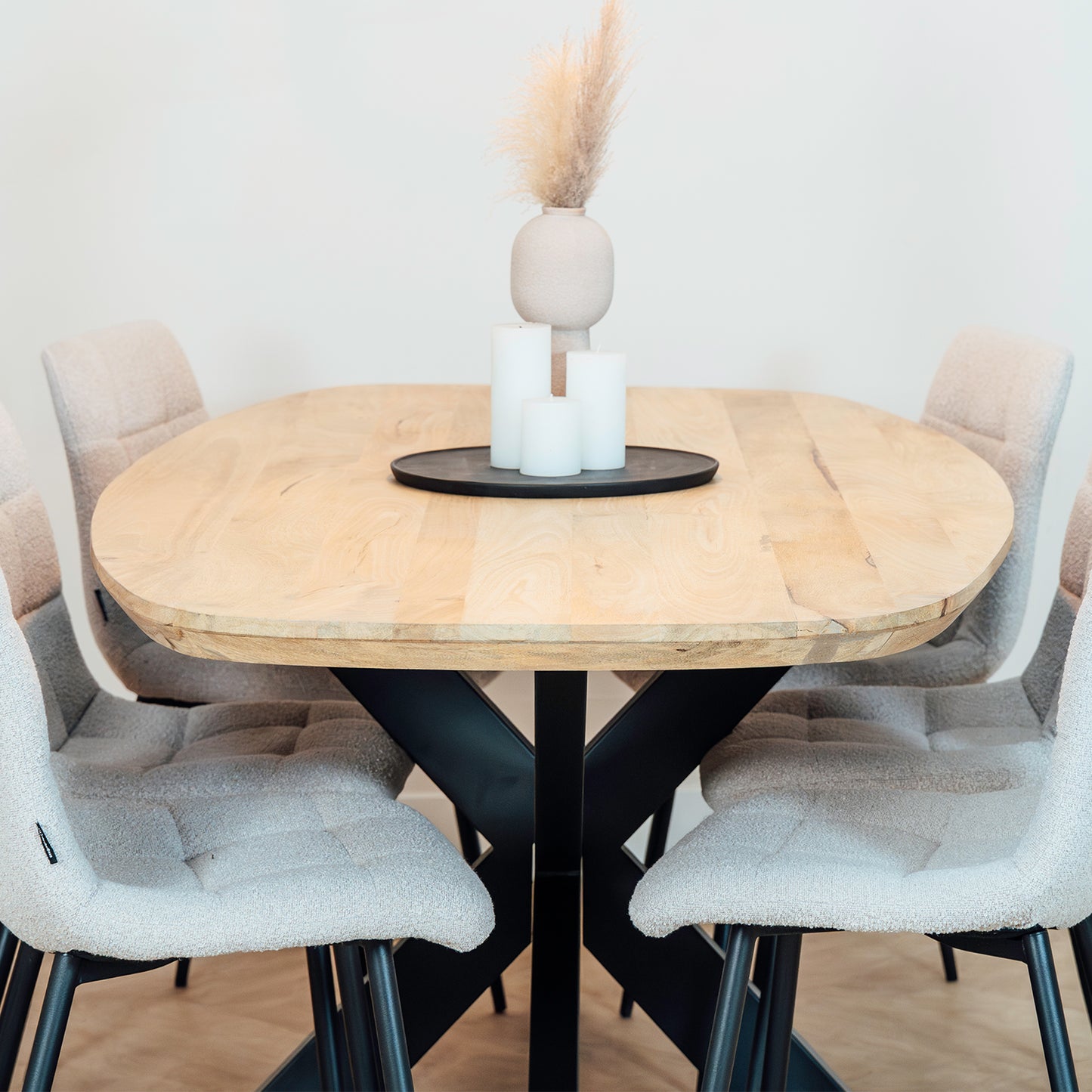 Eettafel Floor | Deens Ovaal | Naturel Mango