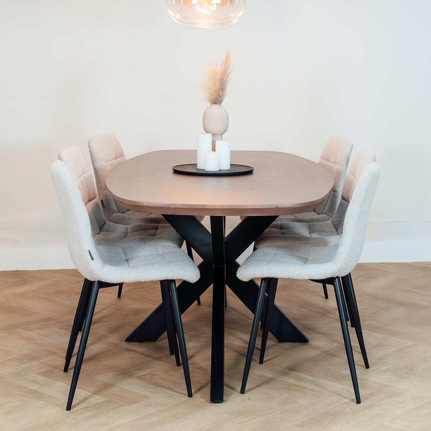 Eettafel Floor | Deens Ovaal | Walnoot