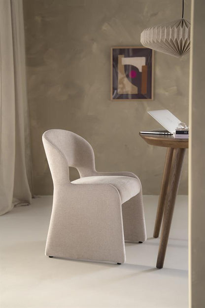 Eetkamerstoel Odette beige stof