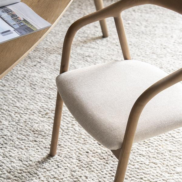 Eetkamerstoel Rayven | Bruin Essenhout | Met Armleuning