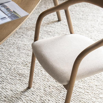 Eetkamerstoel Rayven | Bruin Essenhout | Met Armleuning