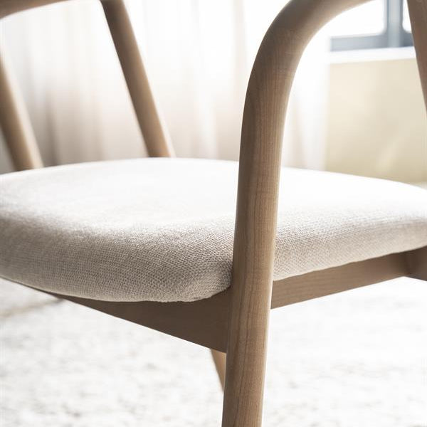 Eetkamerstoel Rayven | Bruin Essenhout | Met Armleuning