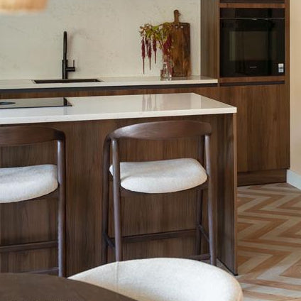 Barkruk Rayven | Donkerbruin Essenhout | Laag