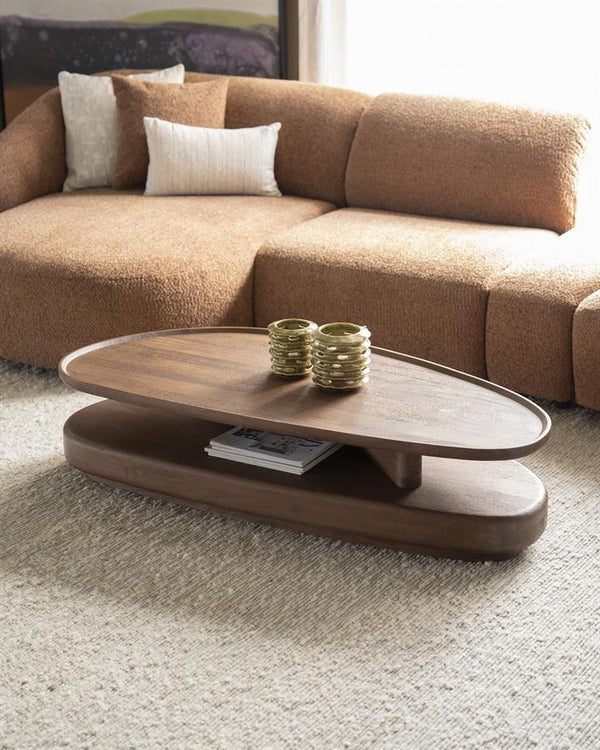 Salontafel Nino | Bruin Mangohout — Zijaanzicht - sfeer
