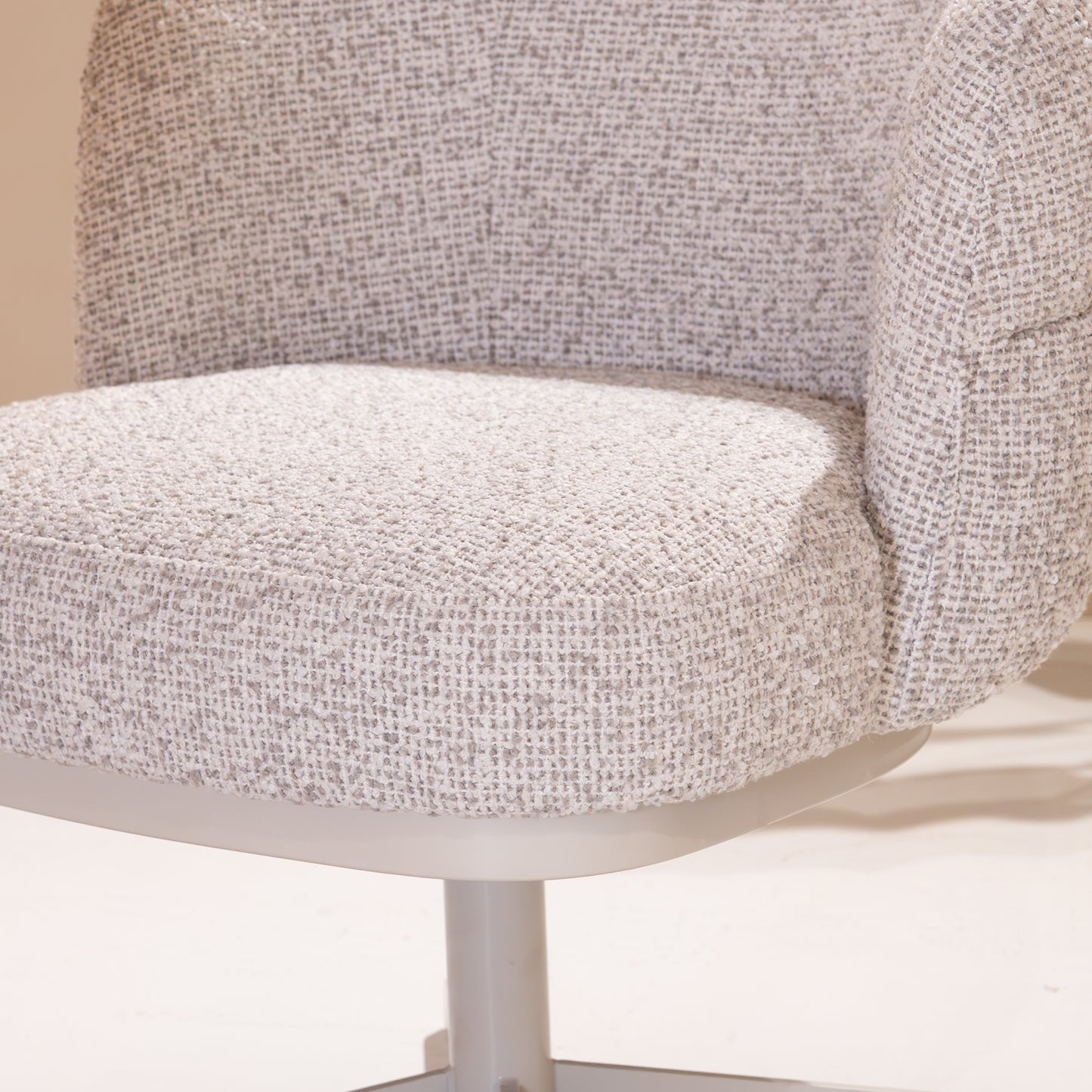 JLo eetkamerstoel | Beige Stof