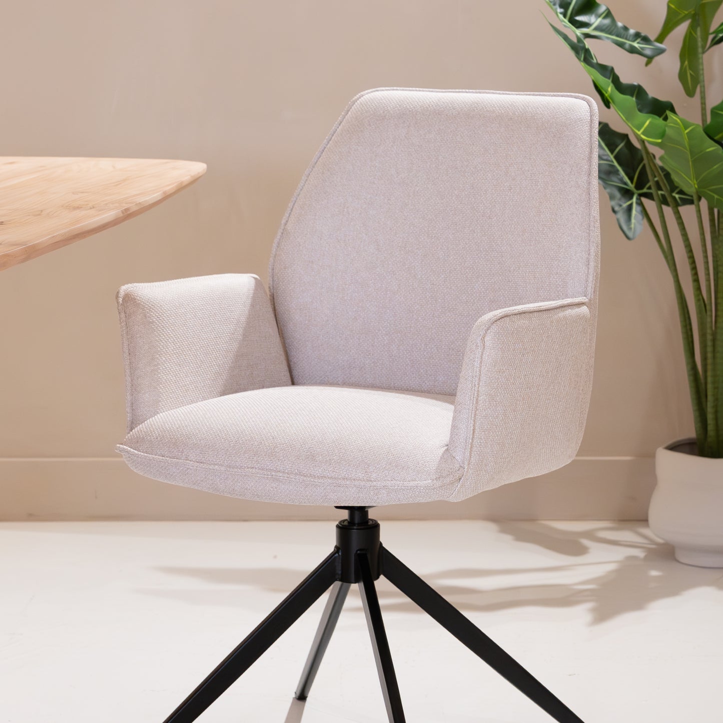 Eetkamerstoel Revi | Naturel Stof