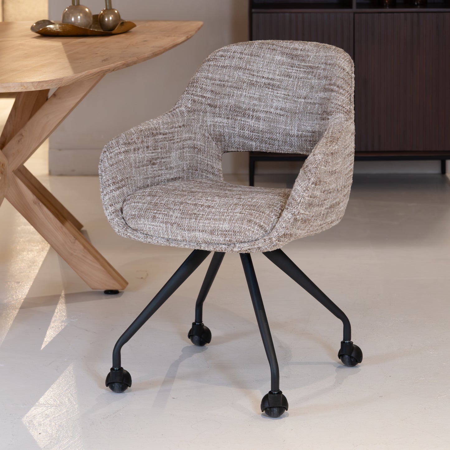 Eetkamerstoel Blair | Met Wielen | Beige