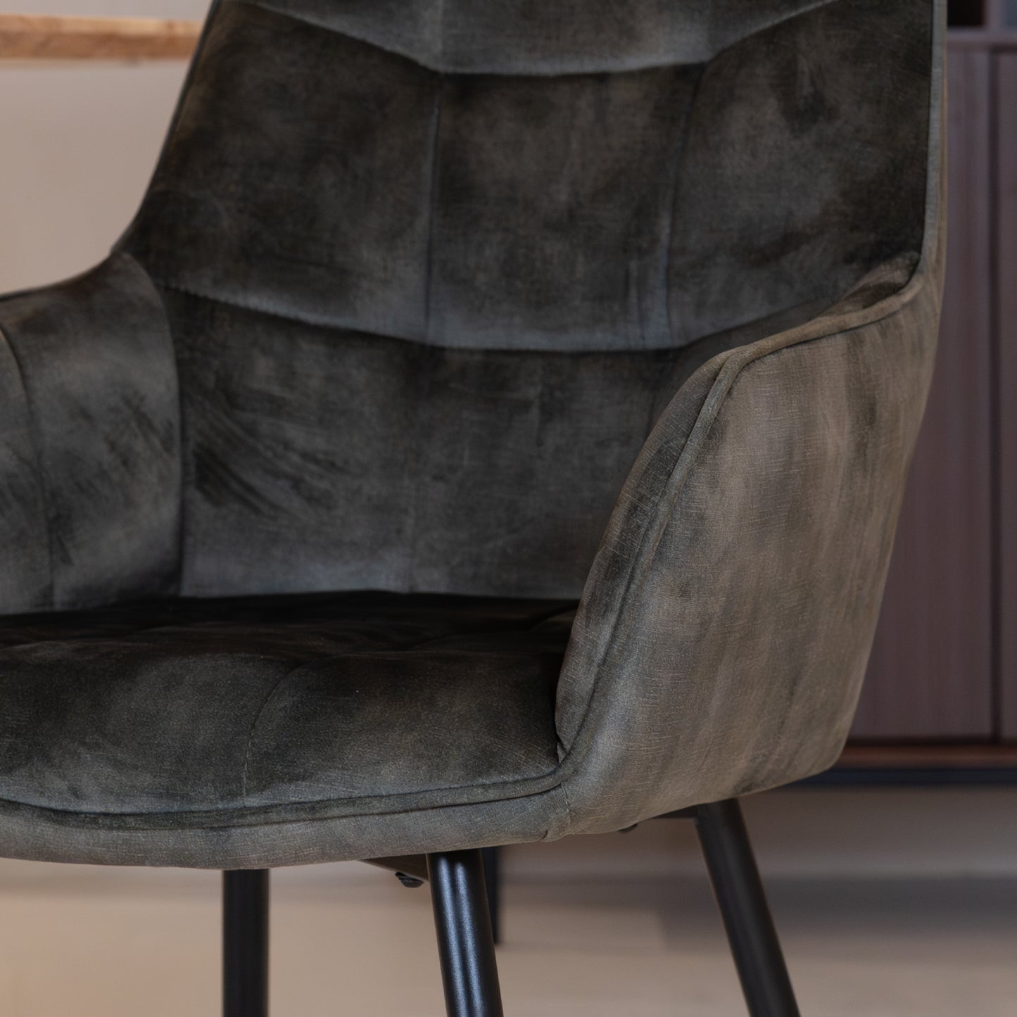 Eetkamerstoel Lynn | Velvet Hunter