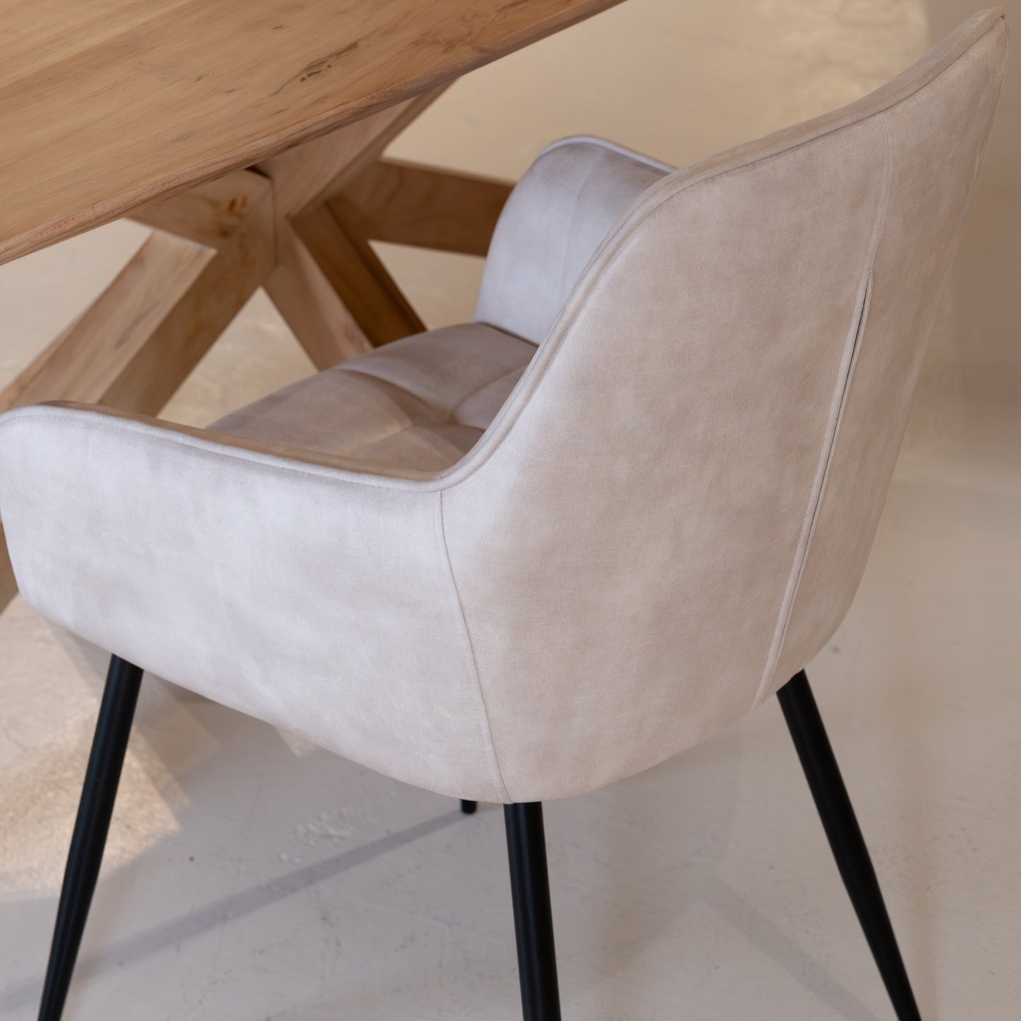 Eetkamerstoel Lynn | Velvet Beige