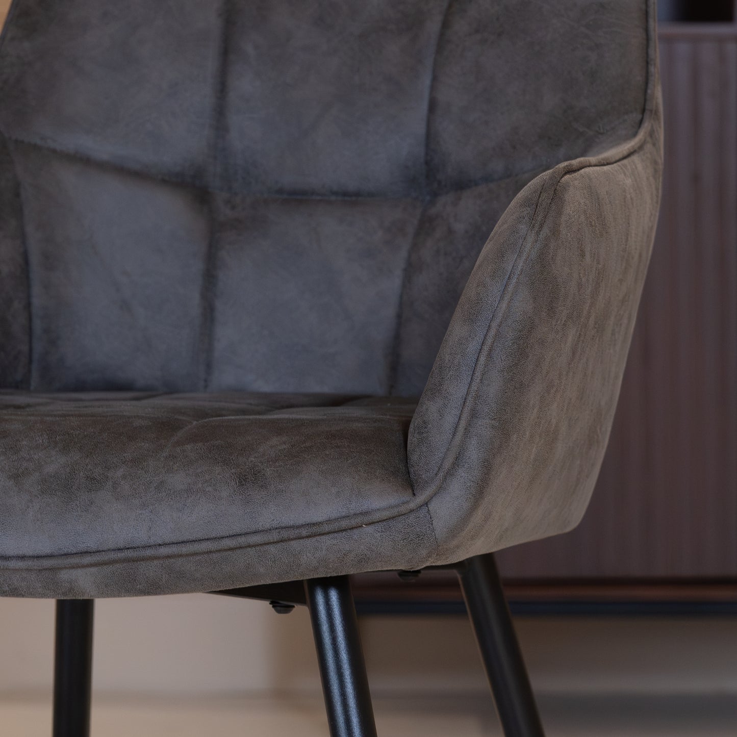 Eetkamerstoel Lynn | Micro Suéde Antraciet