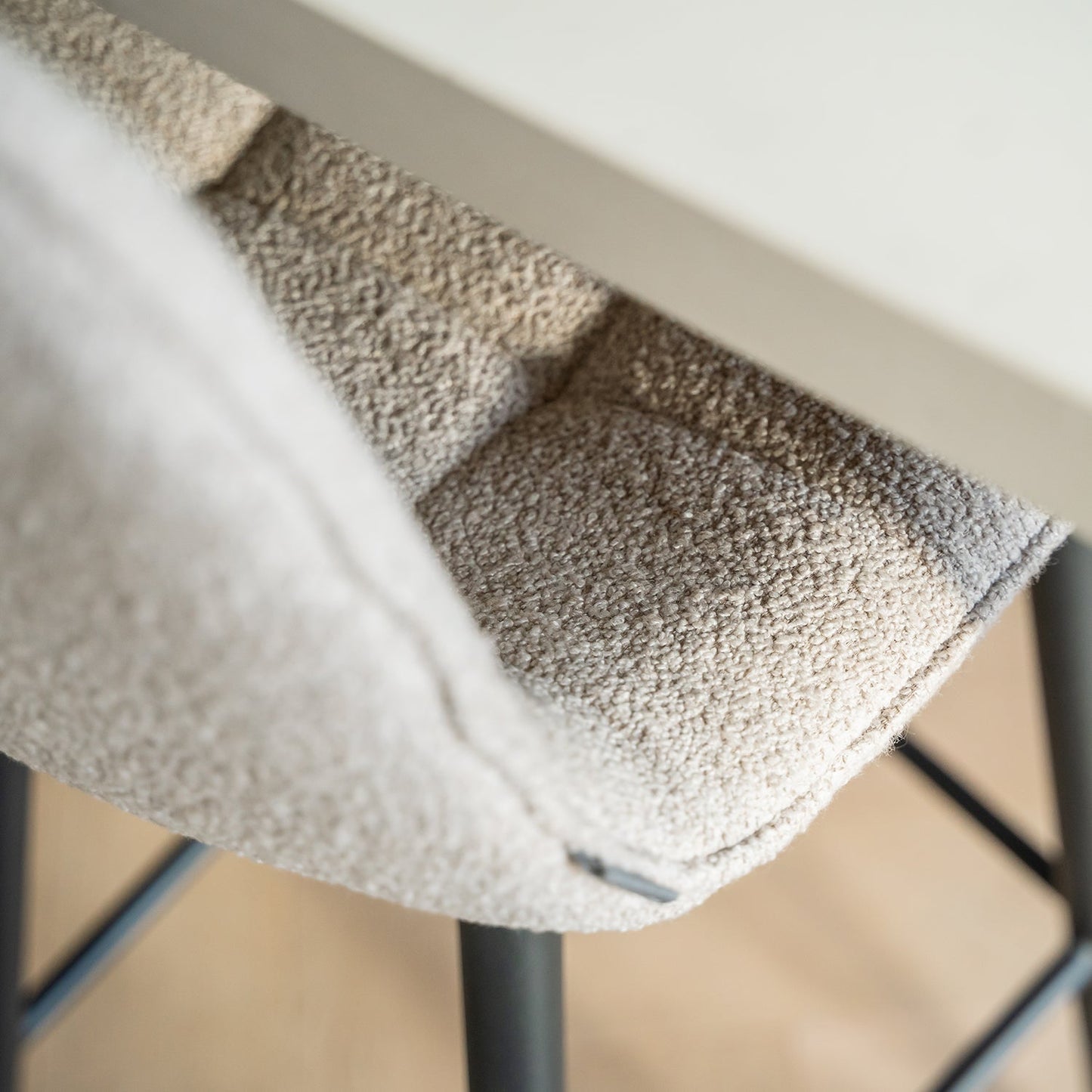 Barkruk Jelt | Kookeiland of Bartafel | Bouclé Naturel