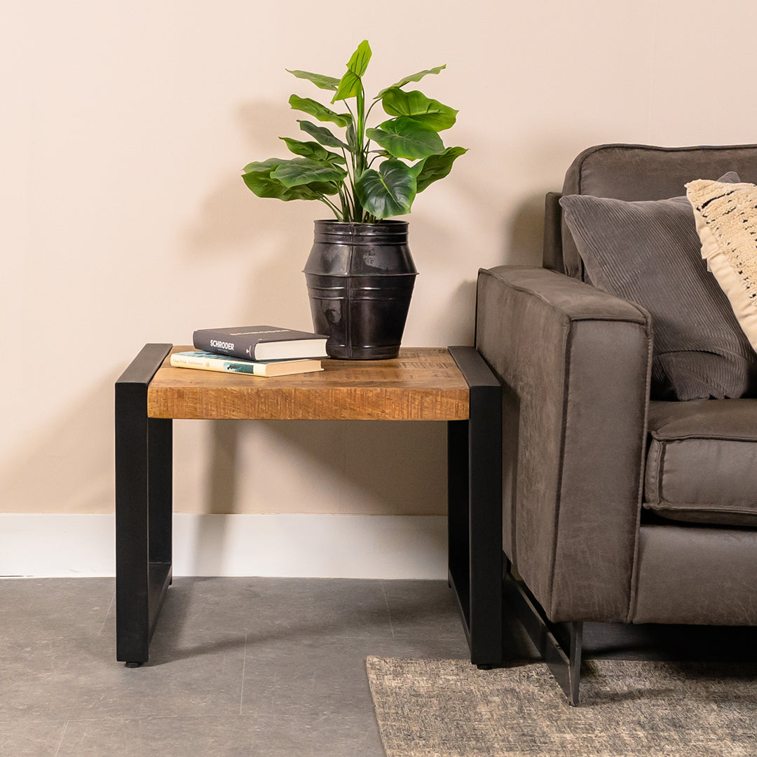 Bijzettafel Britt | Mangohout | NIEUW