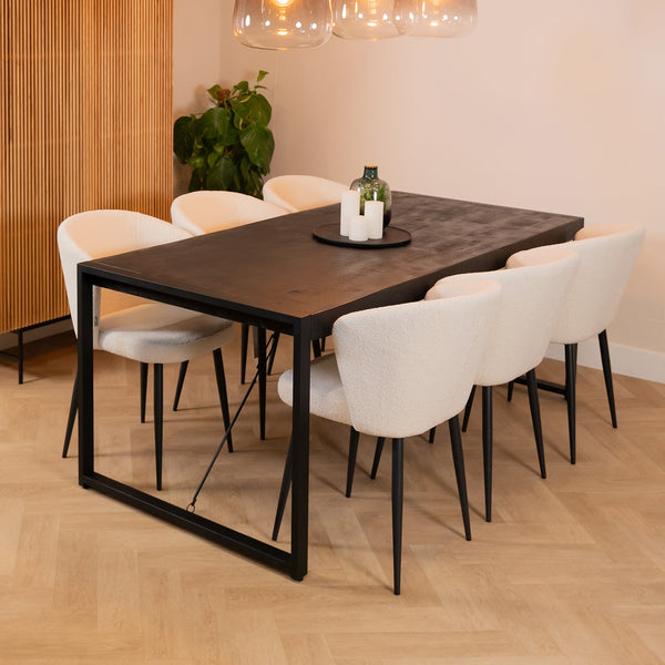 Eettafel Britt | Magazijn leegverkoop