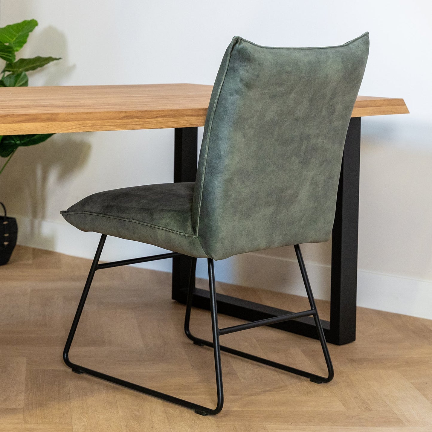Eetkamerstoel Ivo Adore | Magazijn leegverkoop