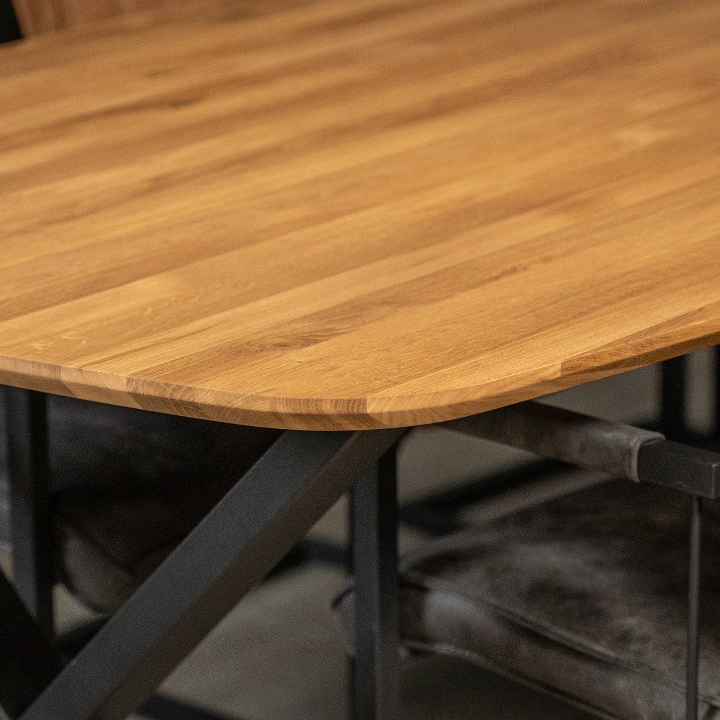 Eettafel Mia | Eikenhout | Magazijn leegverkoop