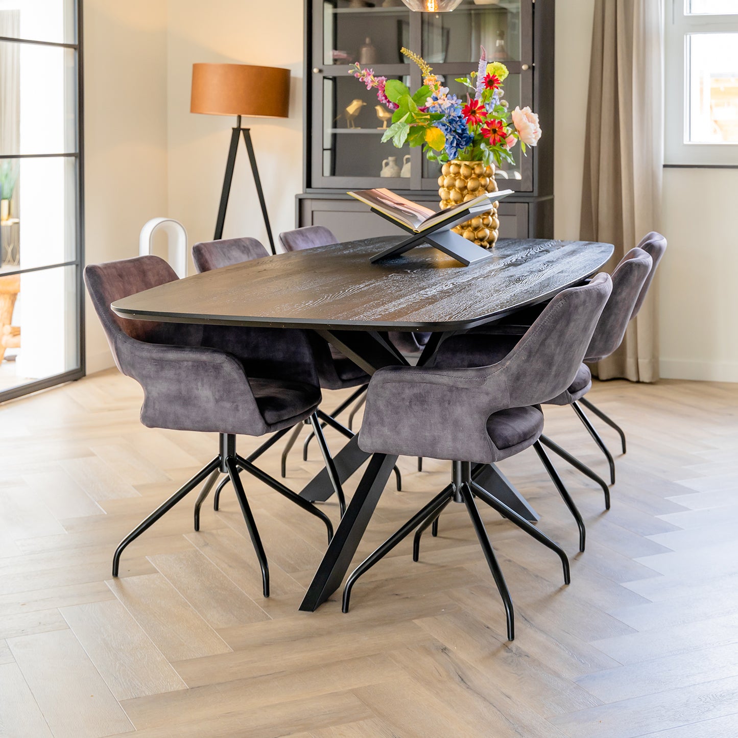 Eettafel Mia | Eikenhout | Zwart