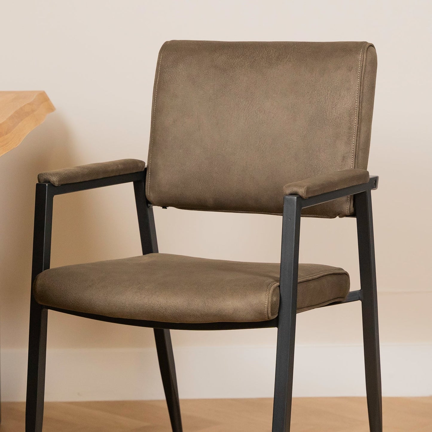 Eetkamerstoel Bodie | Microvezel | Magazijn leegverkoop