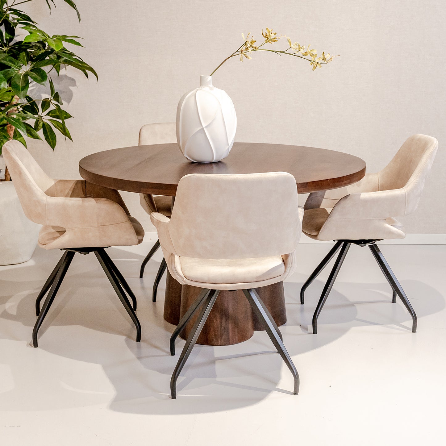 Eettafel Brix Clubs | Bruin Mangohout