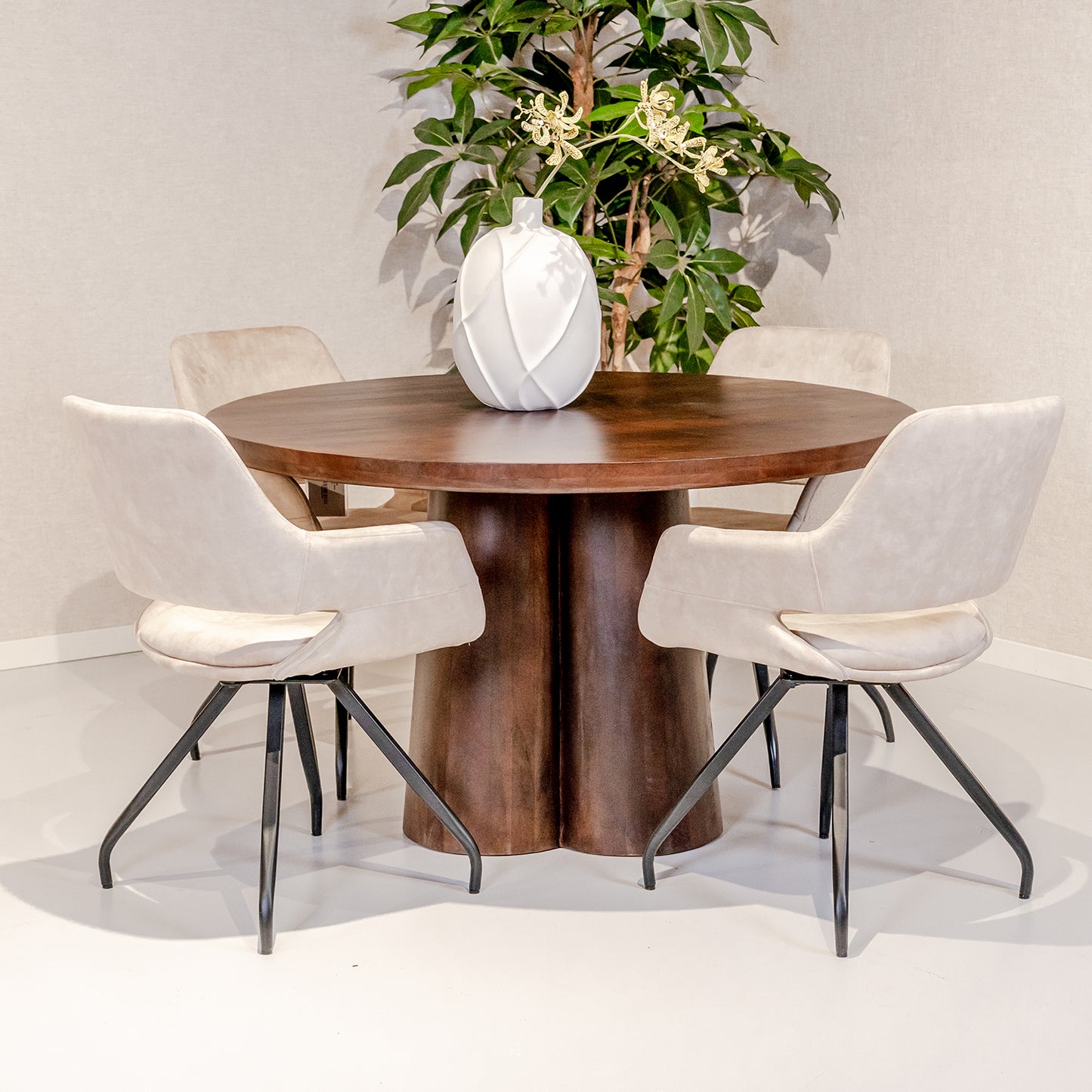 Eettafel Brix Clubs | Bruin Mangohout
