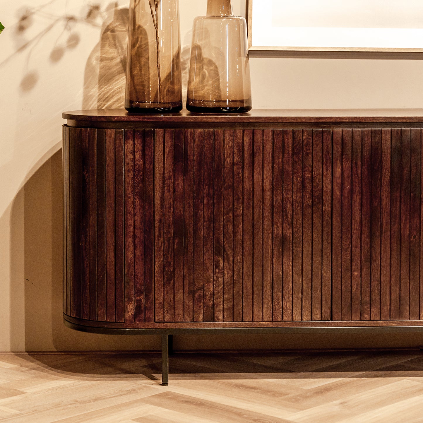 Dressoir Noor | Walnoot Mangohout