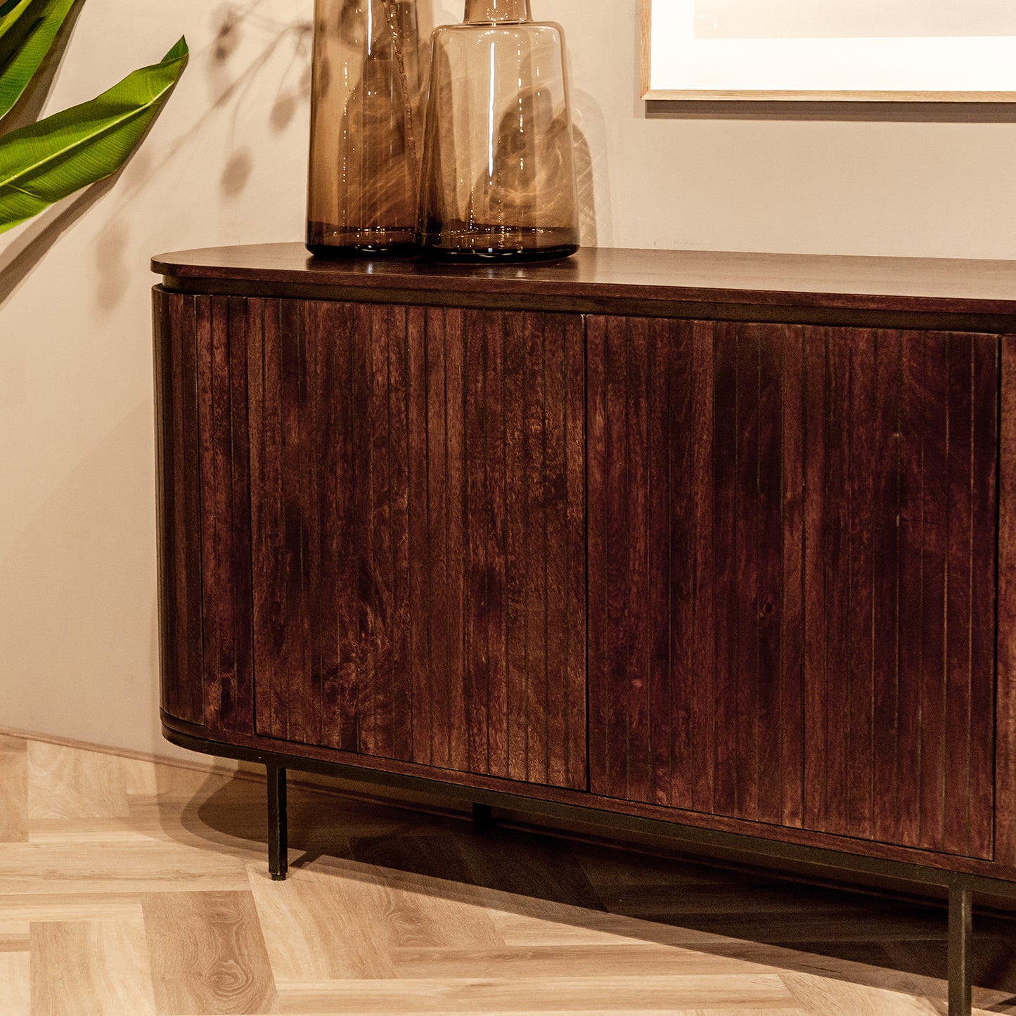 Dressoir Noor | Walnoot Mangohout