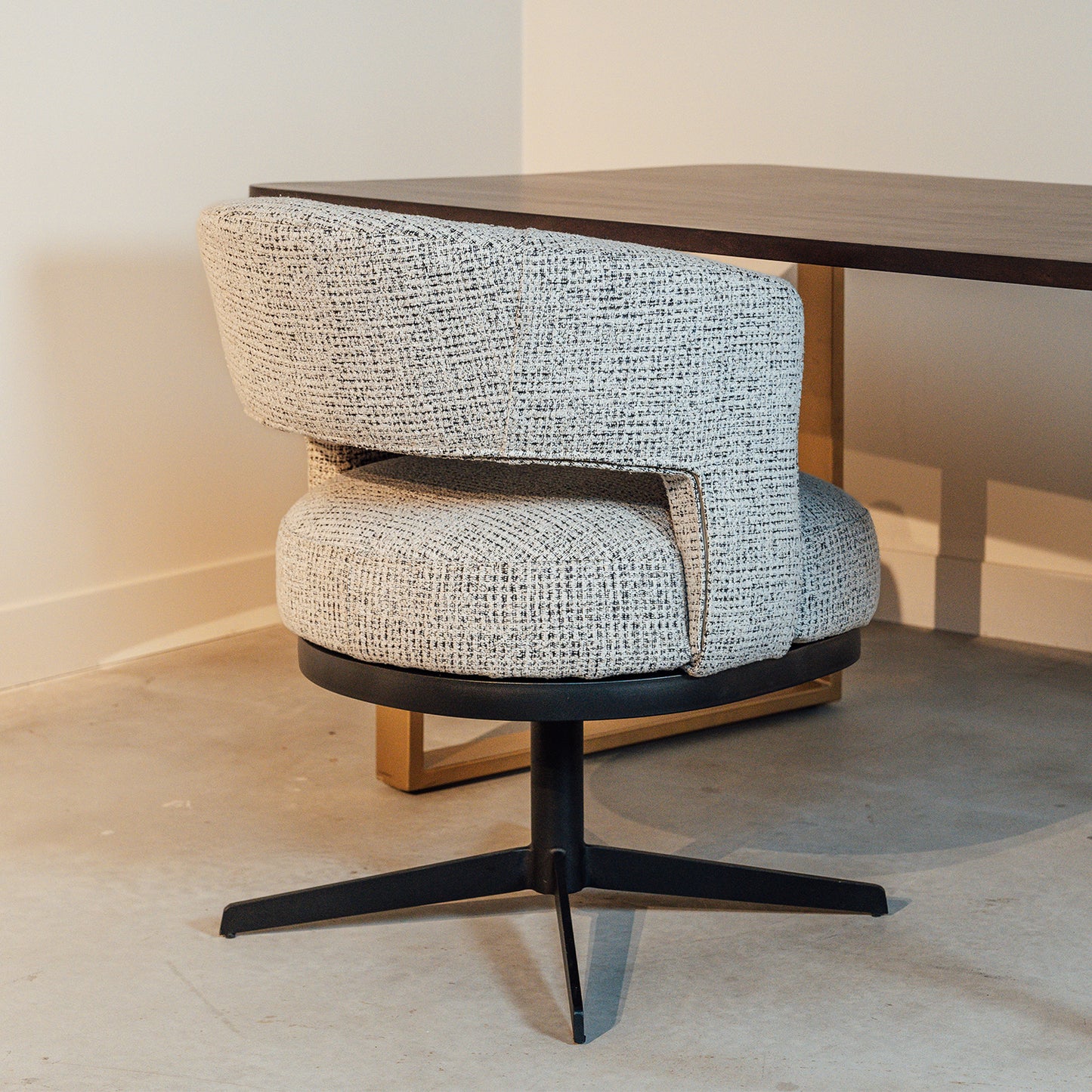 Eetkamerstoel Bruce | Draaipoot 360° | Coco Salt'n Peper