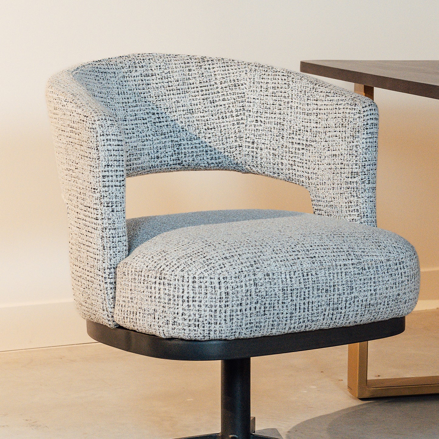 Eetkamerstoel Bruce | Draaipoot 360° | Coco Salt'n Peper