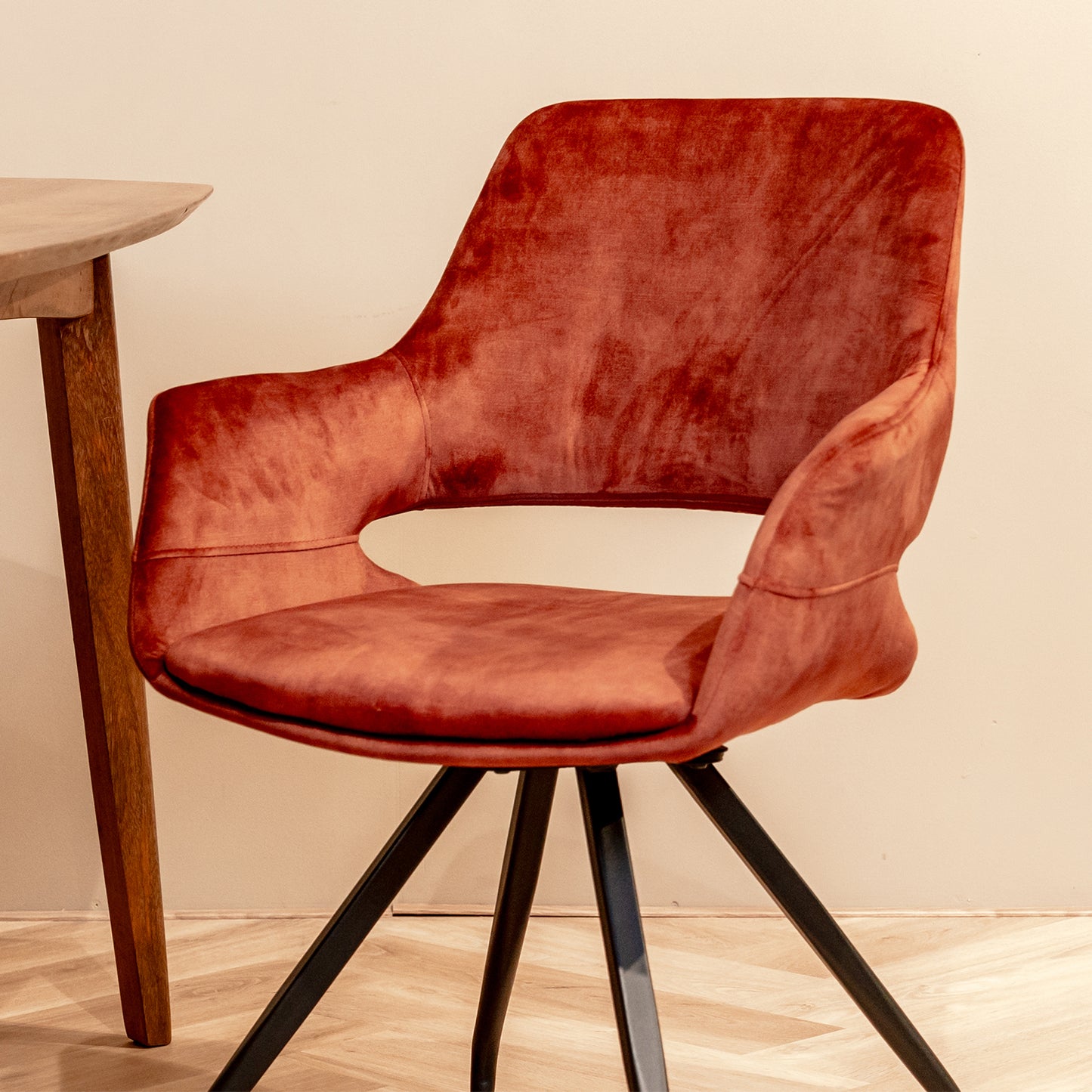 Eetkamerstoel Capp | Velvet Rust Rood