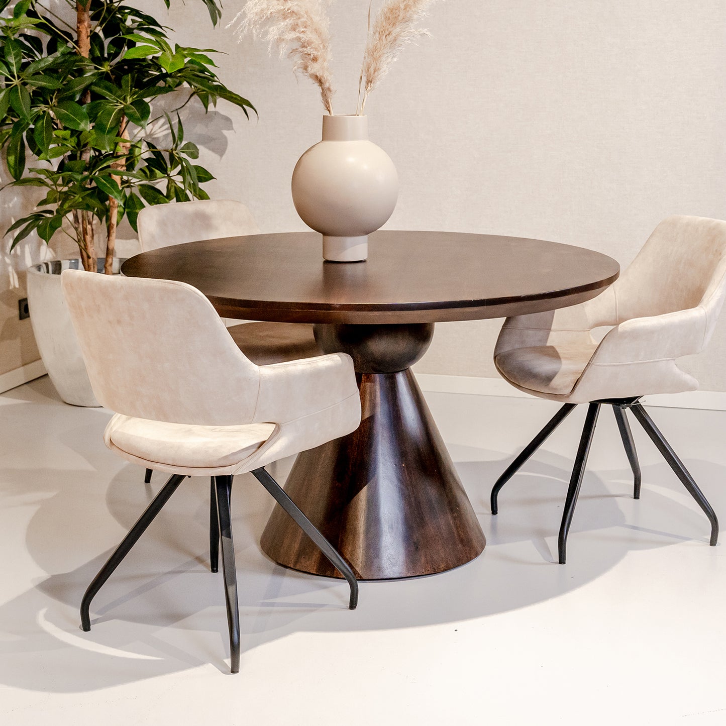 Eettafel Brix Balthazar | Walnoot Mangohout