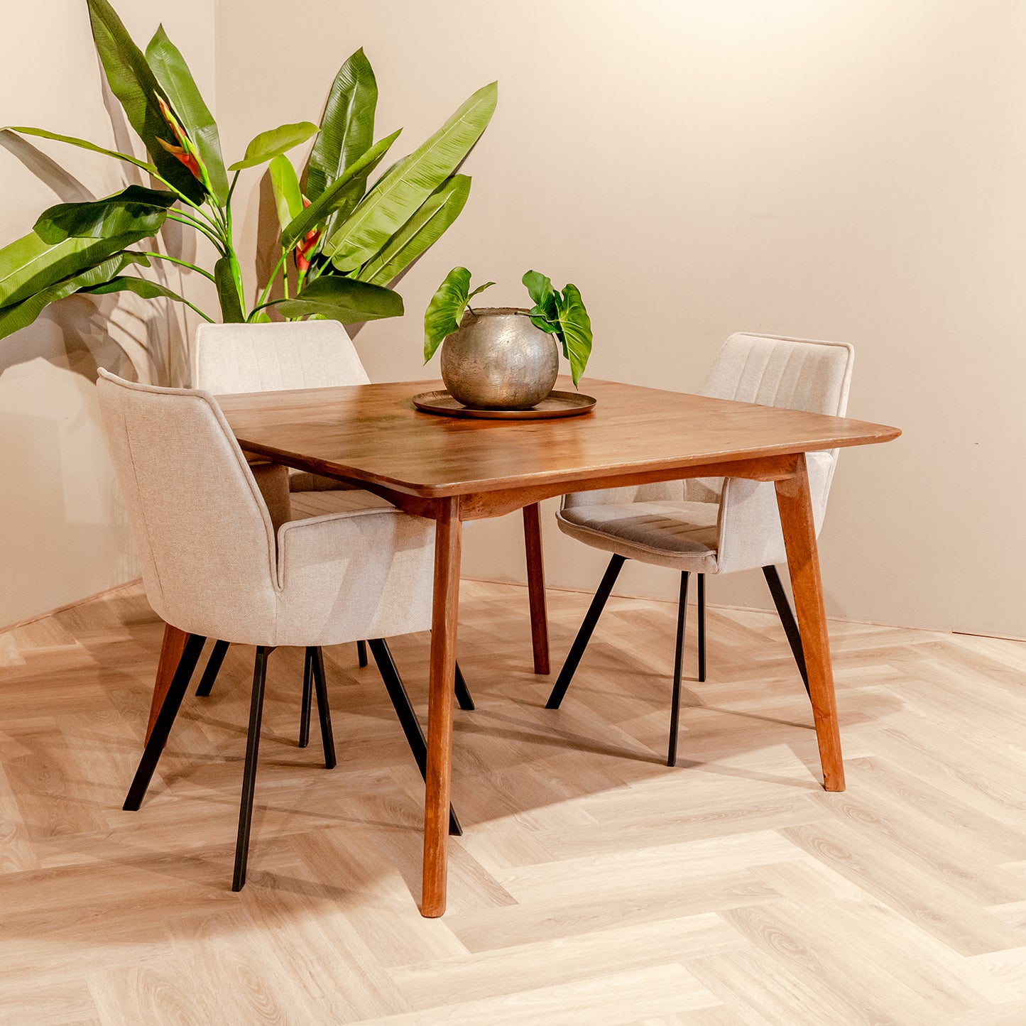 Eettafel Elias Vierkant | Naturel Mangohout