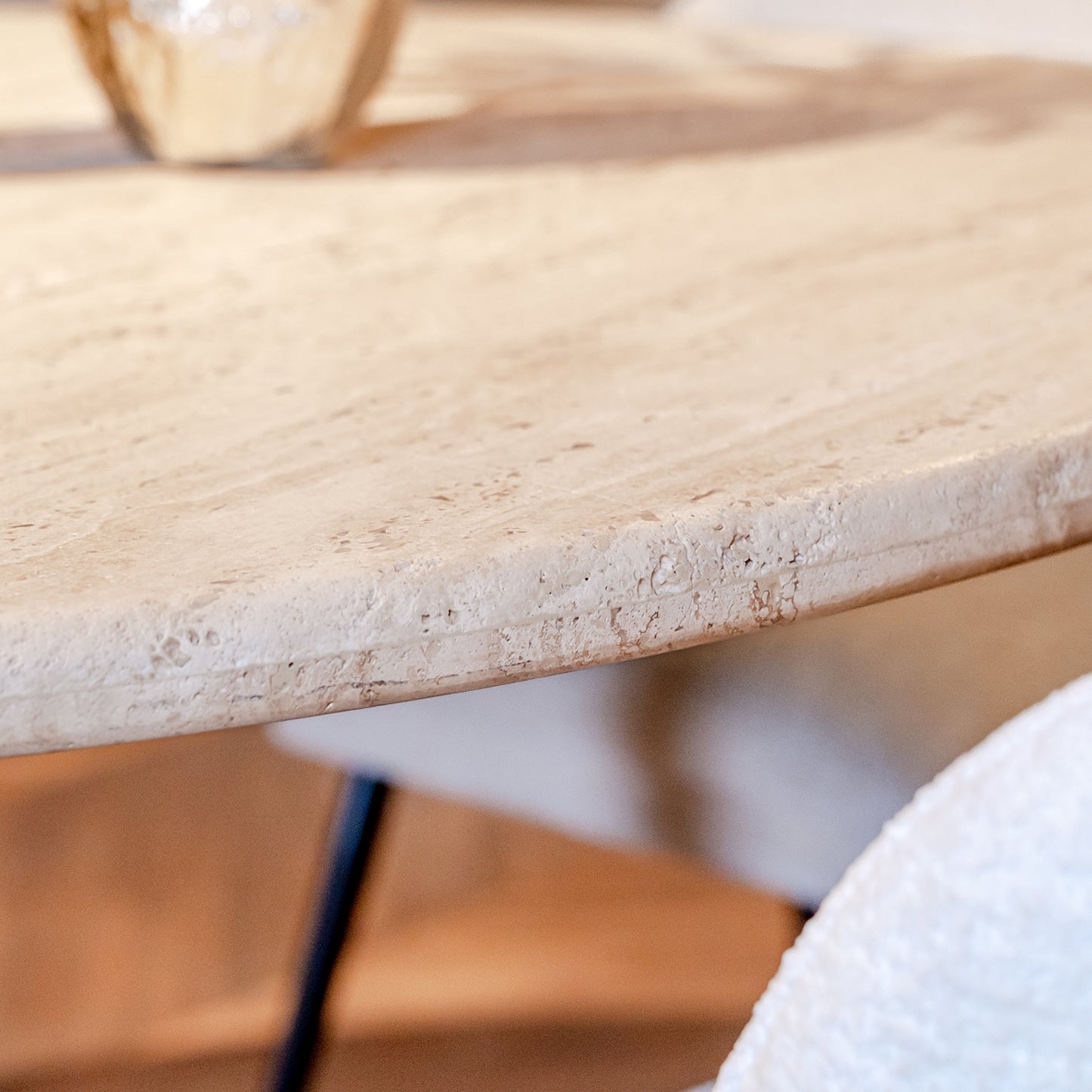 Eettafel Hampton | 140Ø | Travertin