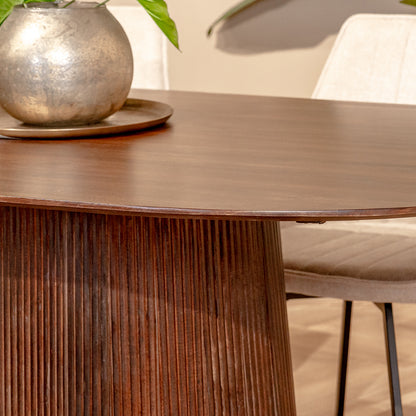 Eettafel Salvator | Ovaal | Walnoot Mangohout