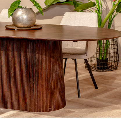 Eettafel Salvator | Ovaal | Walnoot Mangohout